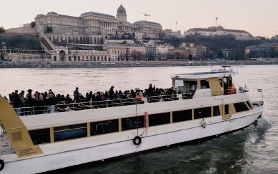 2026 – 18 Day Christmas Markets with Paris: Budapest to Paris aboard Scenic Jade (Cruise)