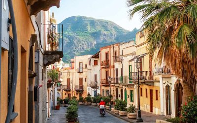 2026 – 8 Day Italian Treasures: Amalfi Coast, Sicily and Malta: Civitavecchia (Rome) to Valletta aboard Scenic Eclipse II (Combo)