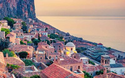 2026 – 8 Day Island Odyssey: Malta, Sicily & the Greek Isles: Valletta to Athens (Piraeus) aboard Scenic Eclipse II (Combo)